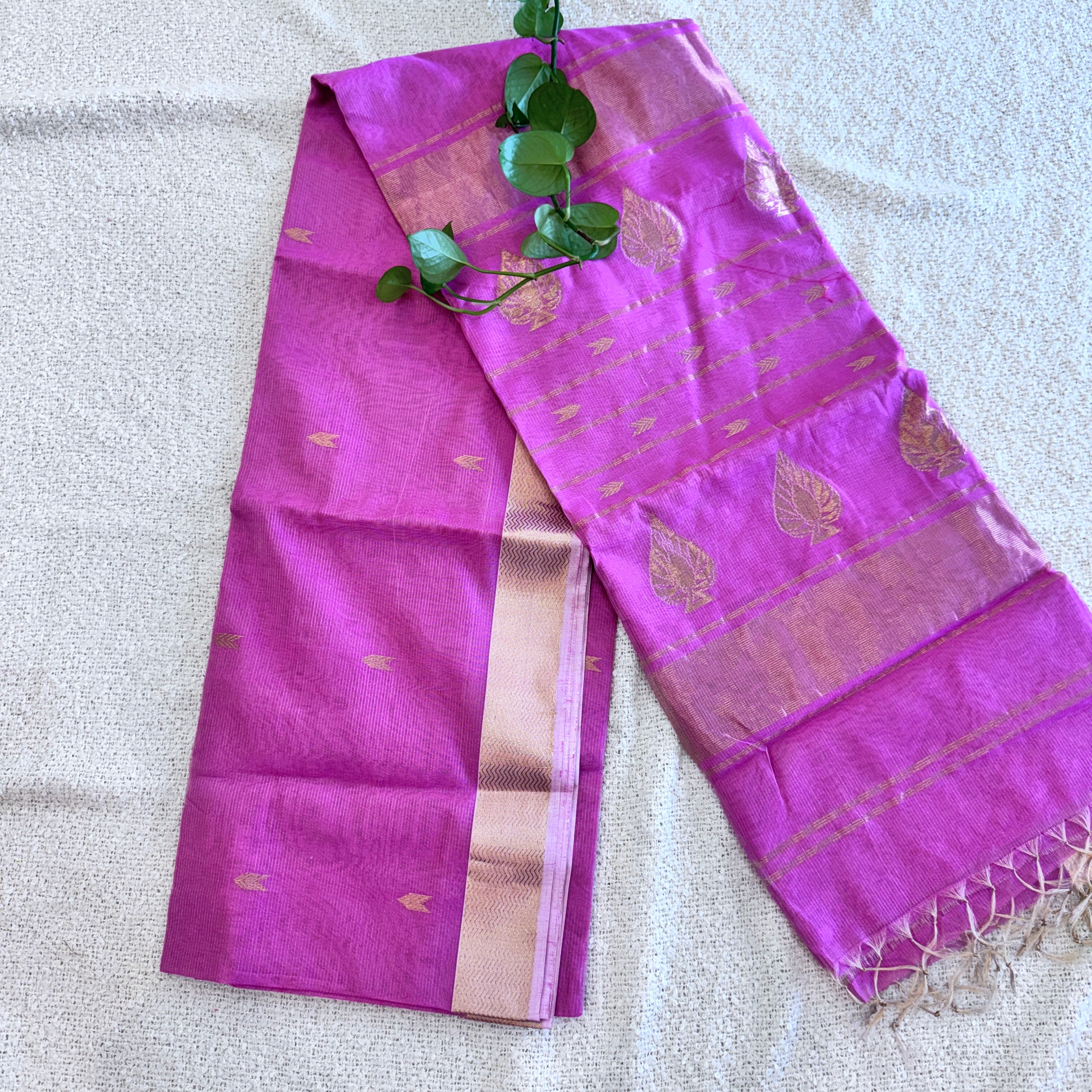 Maheshwari Handloom handwoven cotton silk Saree Light Pink