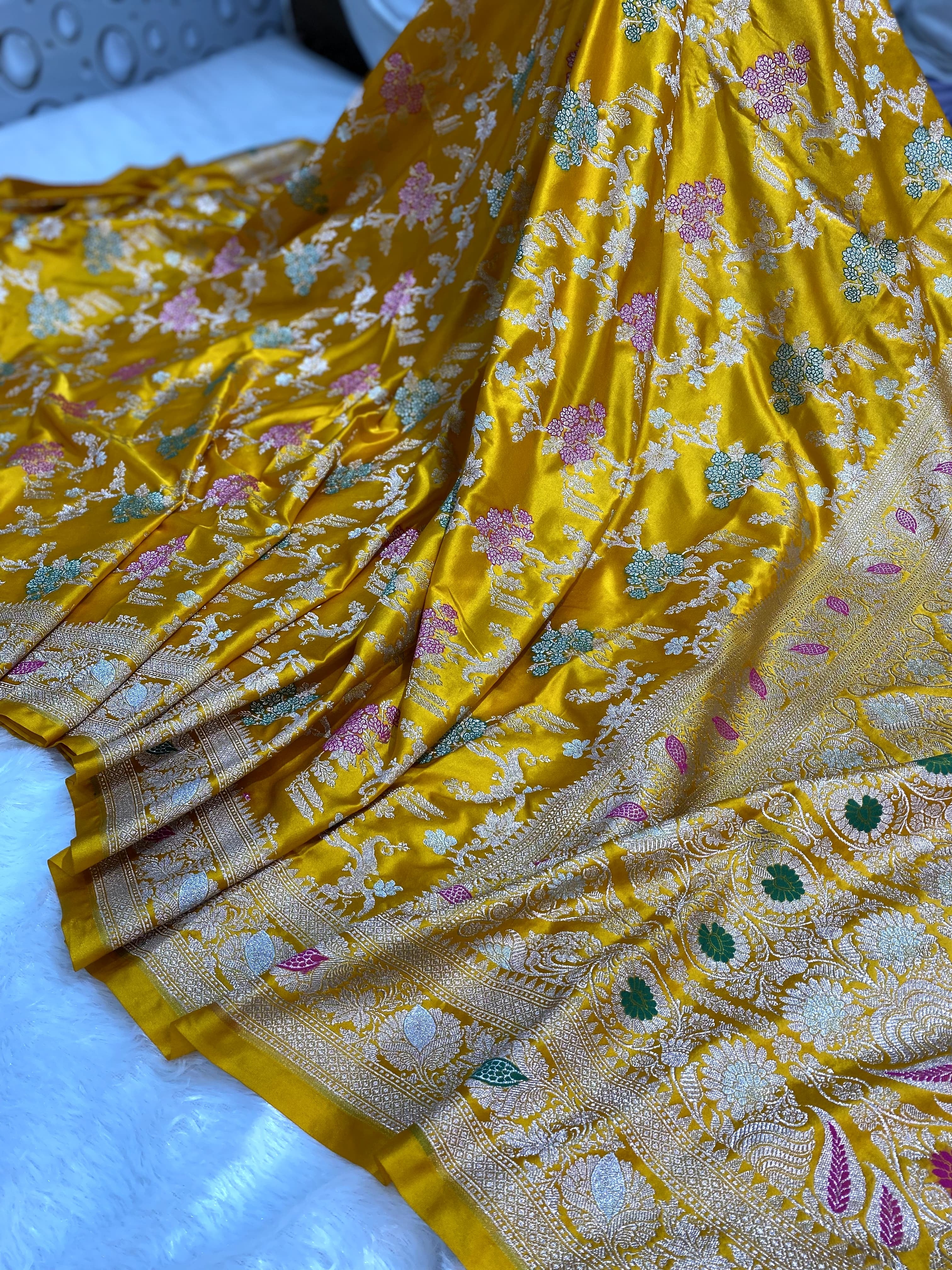 Banarasi Pure Mashroo Silk Saree - Yellow,Green,Red and more