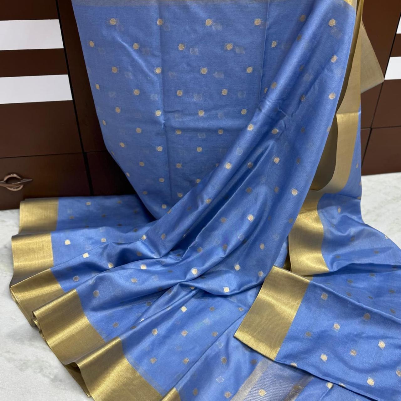Banarasi Dyeable Warm Soft Silk buti Weaving Rich Border and Rich Pallu -Blue, Red,Green,Navy Blue