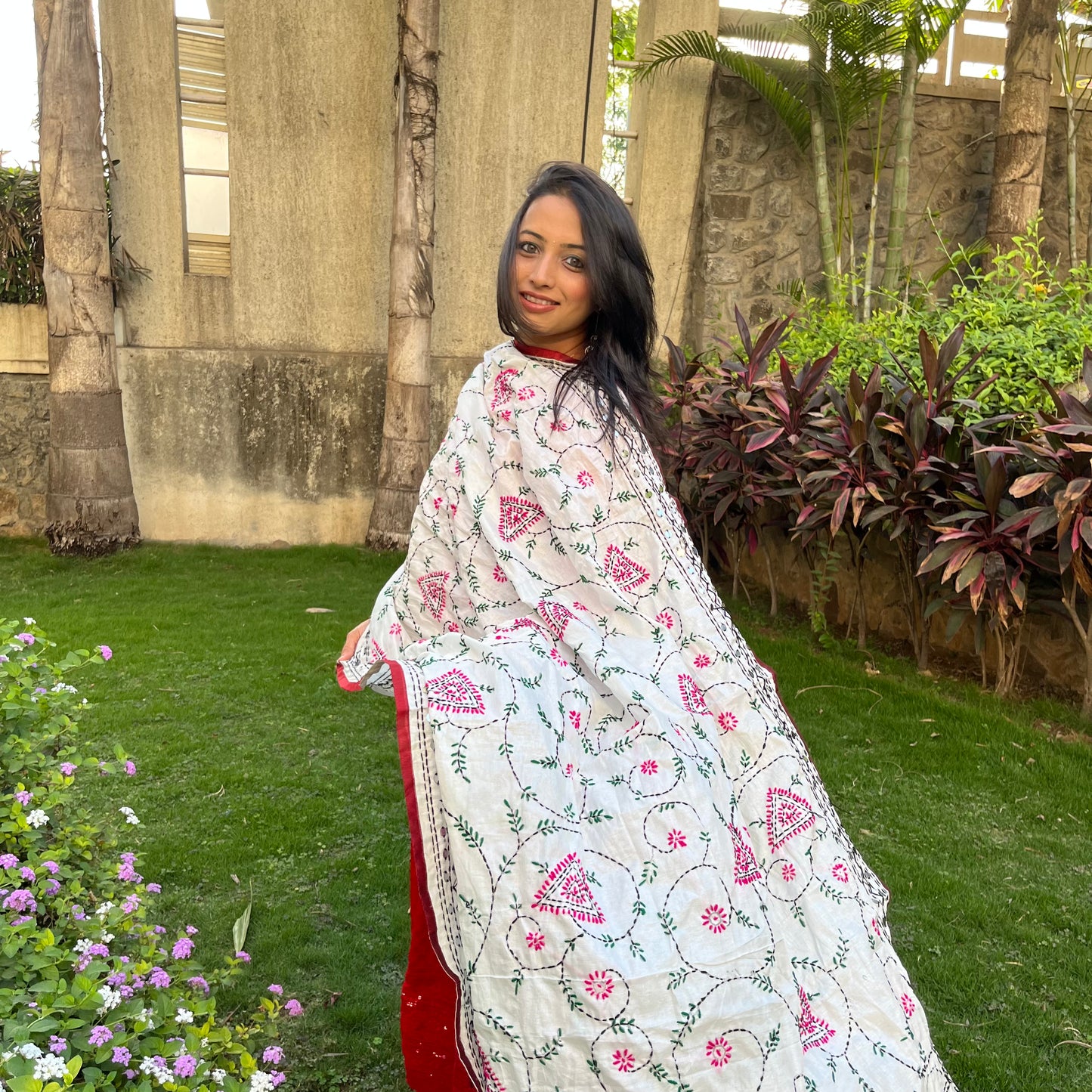 Hand-Embroidered Chanderi Dupatta- White With Multicoloured Threadwork