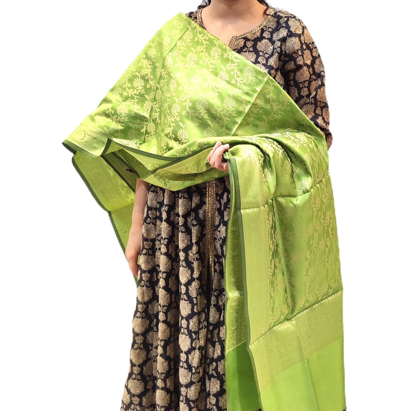 Banarasi Cotton Silk With Floral Pattern Jaal Dupatta- Light Green