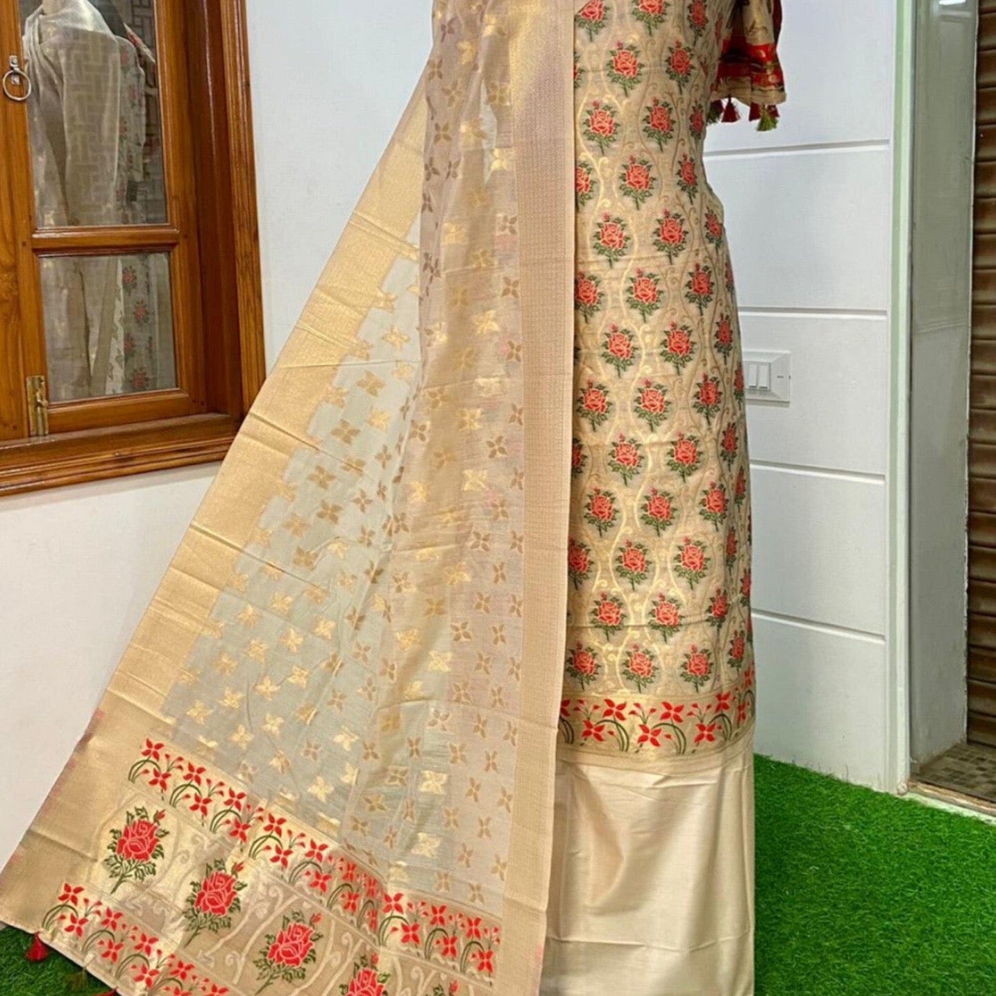 Banarasi Cotton Silk Unstitched Salwar Suit Fabric - Cream and gold