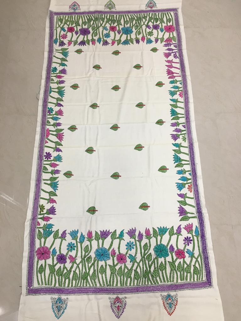 Kantha embroidered woollen shawl - White