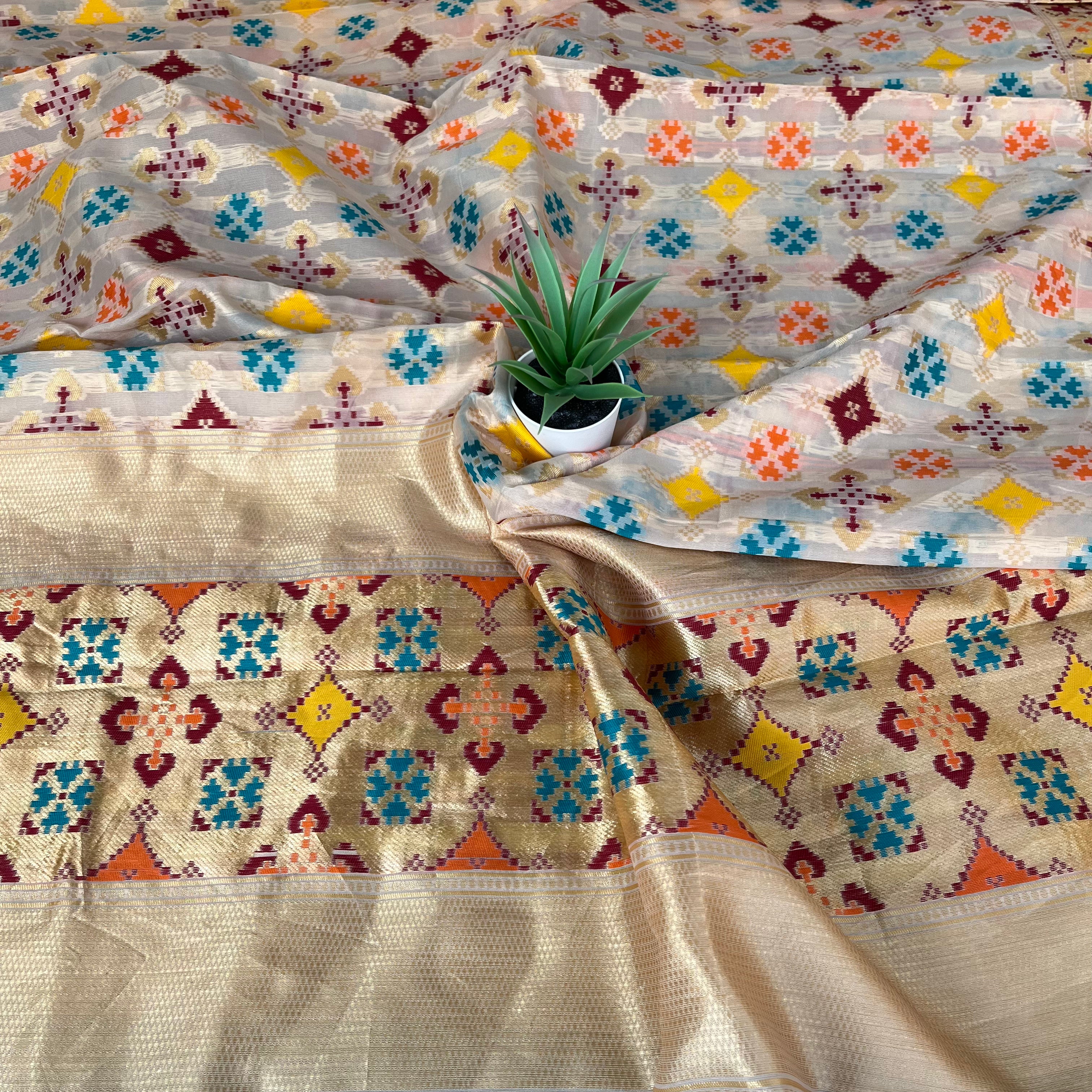 Woven Cotton Silk Patola Duaptta - White and Gold