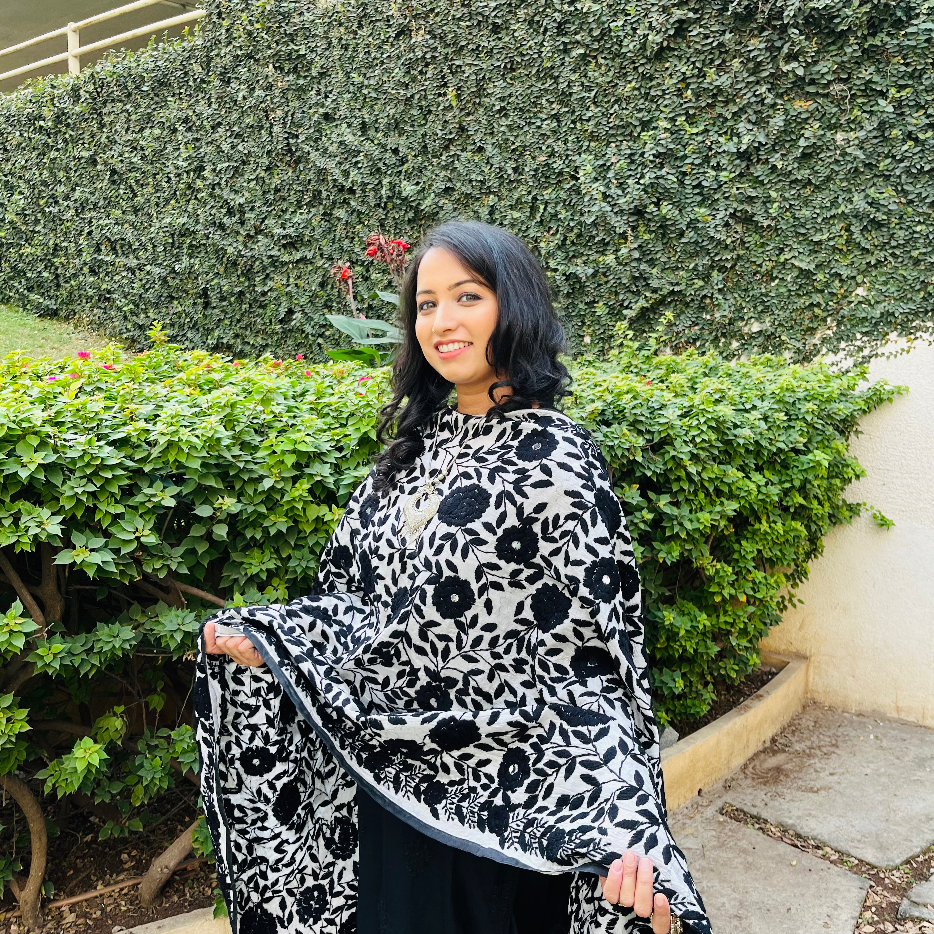 Hand-Embroidered Chanderi Dupatta- Black and White