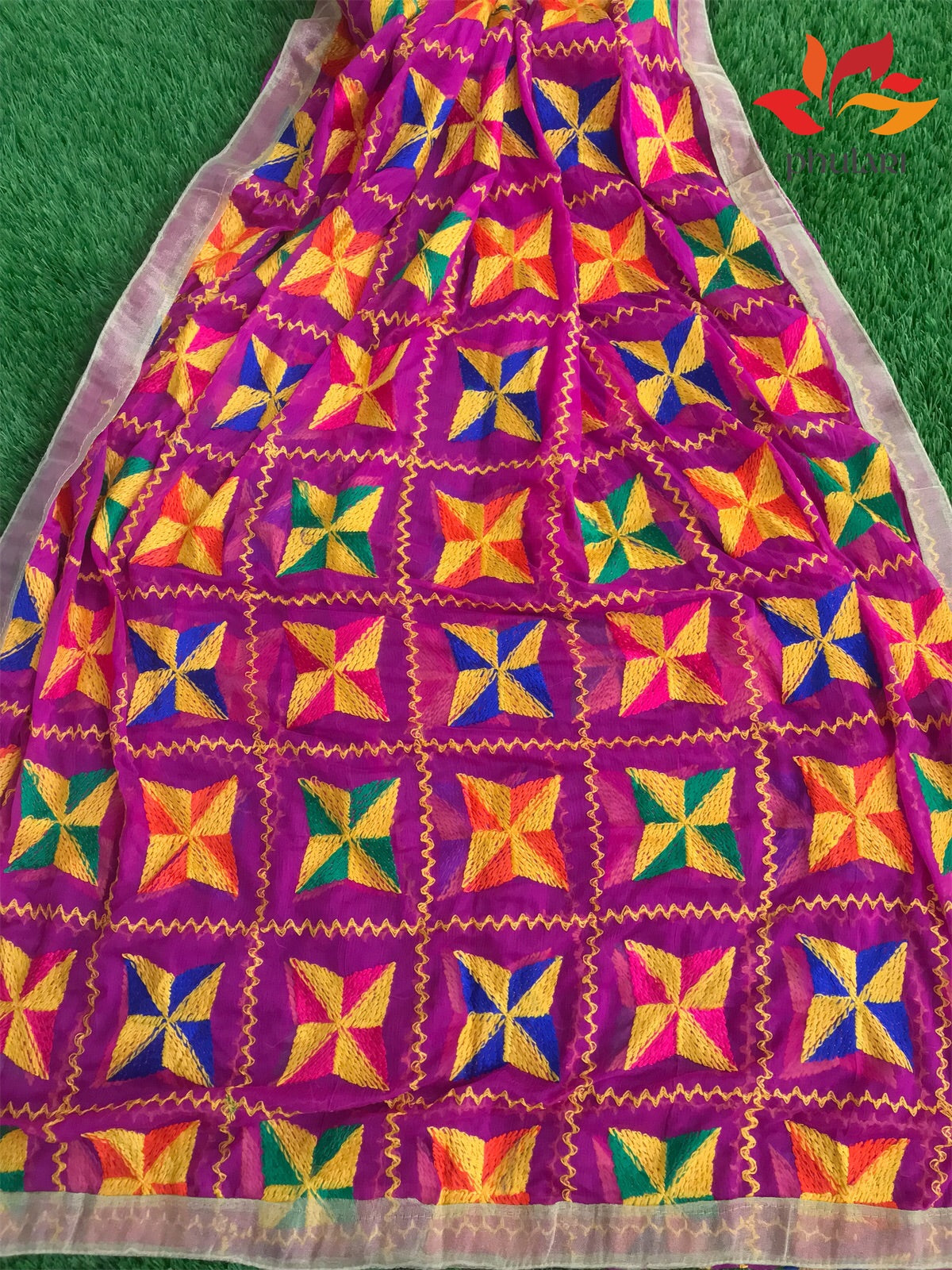 Traditional Light Bagh Phulkari Dupatta (PE01) - Magenta - Phulari