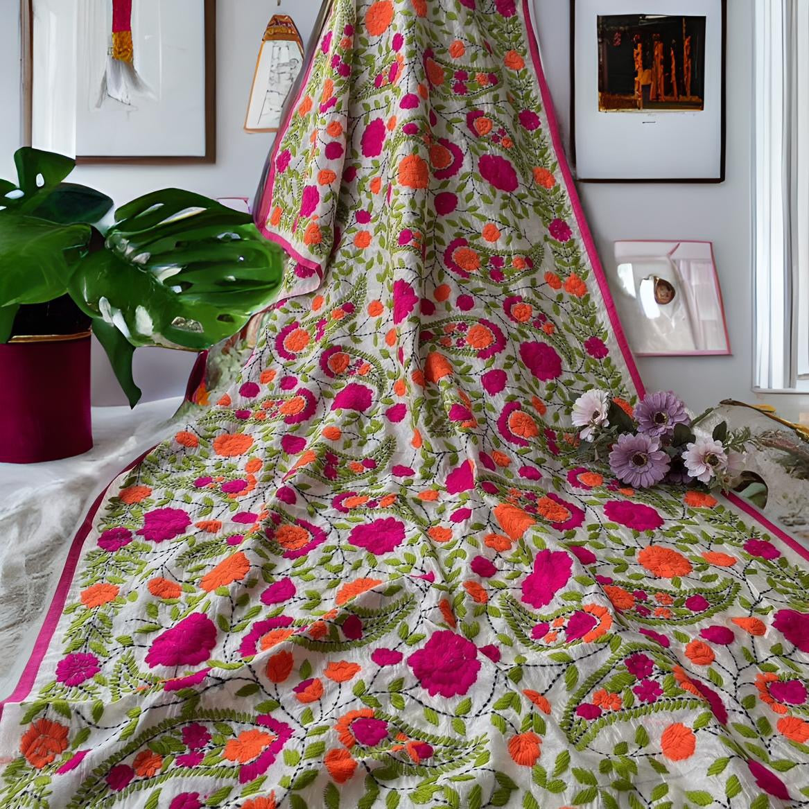 Chanderi Hand-Embroidered Dupatta- White with Multicoloured embriodery