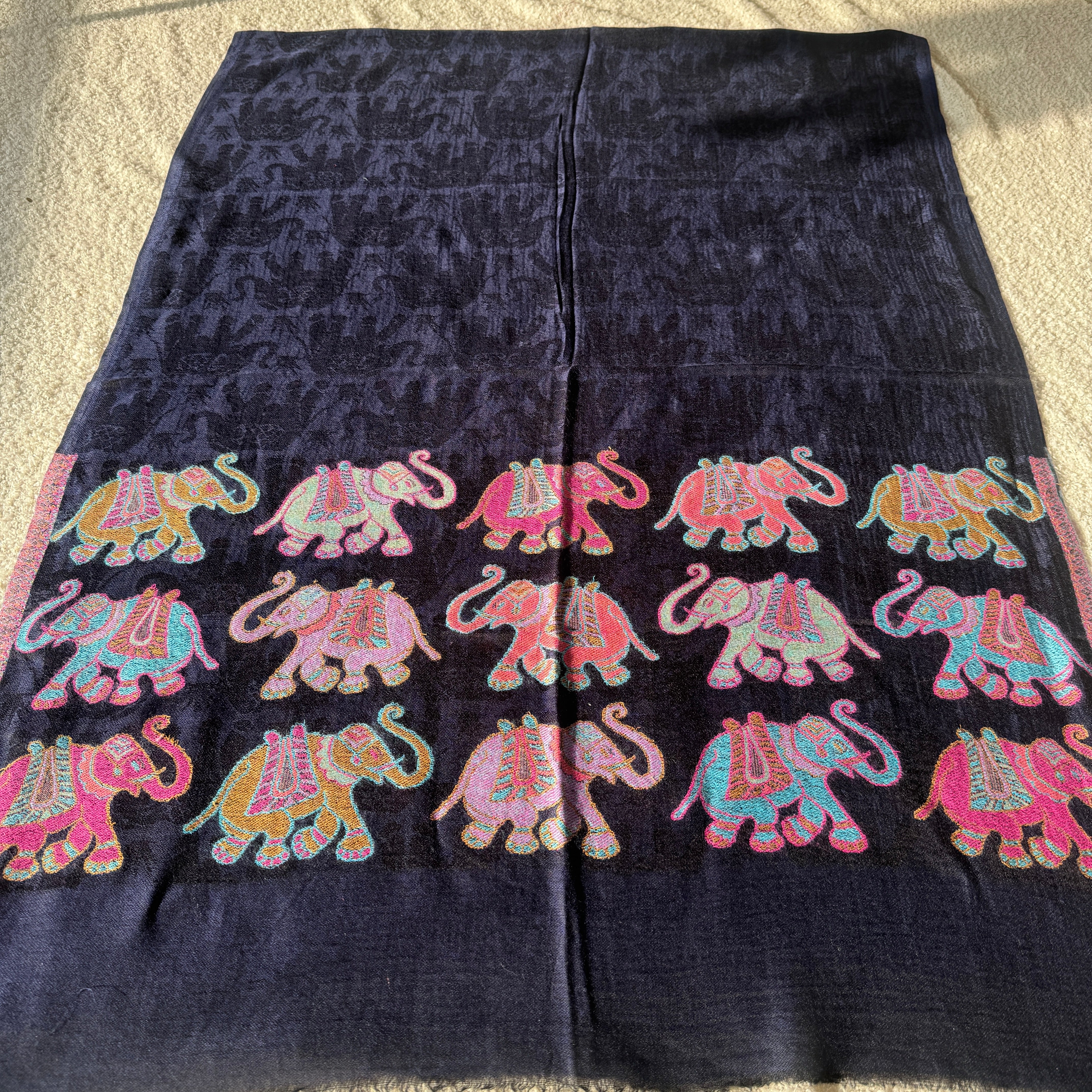 Pashmina Fine Wool Stole with embroidery - Navy blue