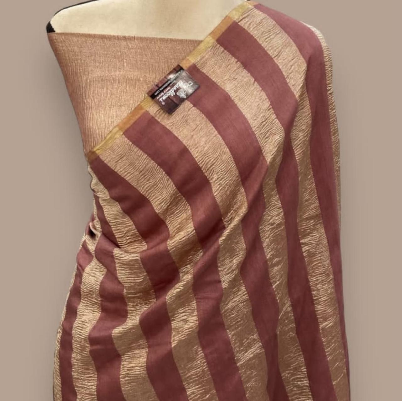 Banarasi organza tisssu silk saree with crush pallu