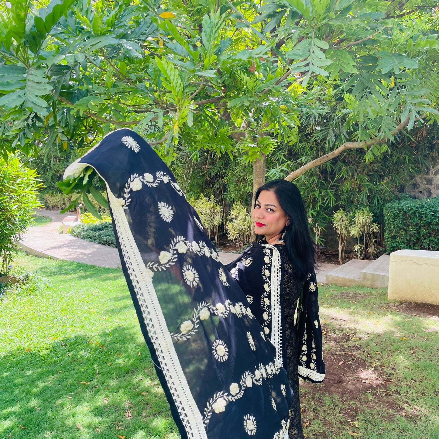 Hand-Embroidered Georgette Dupatta- Black With Beige Floral Embroidery