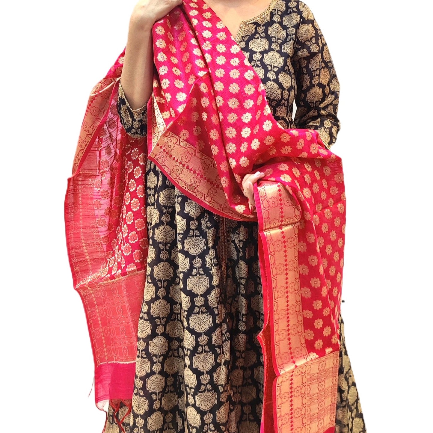 Banarasi Cotton Silk With Flower Butti Dupatta- Pink