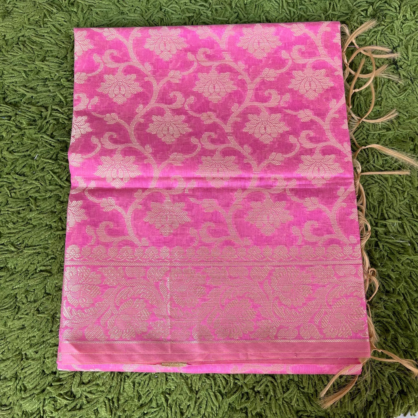 Banarasi Cotton Silk Dupatta With Flower Butti - Pink
